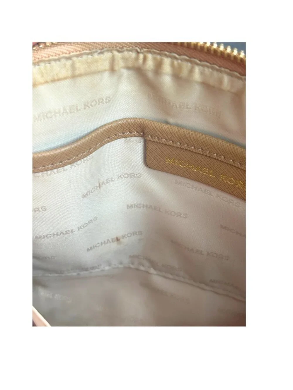 Michael Kors Jet Set Go Travel Clutch